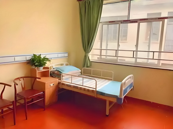 本科生入深户家在深圳_这版超人如何应对特朗普的时代 下邹新男某的友如何教训商量